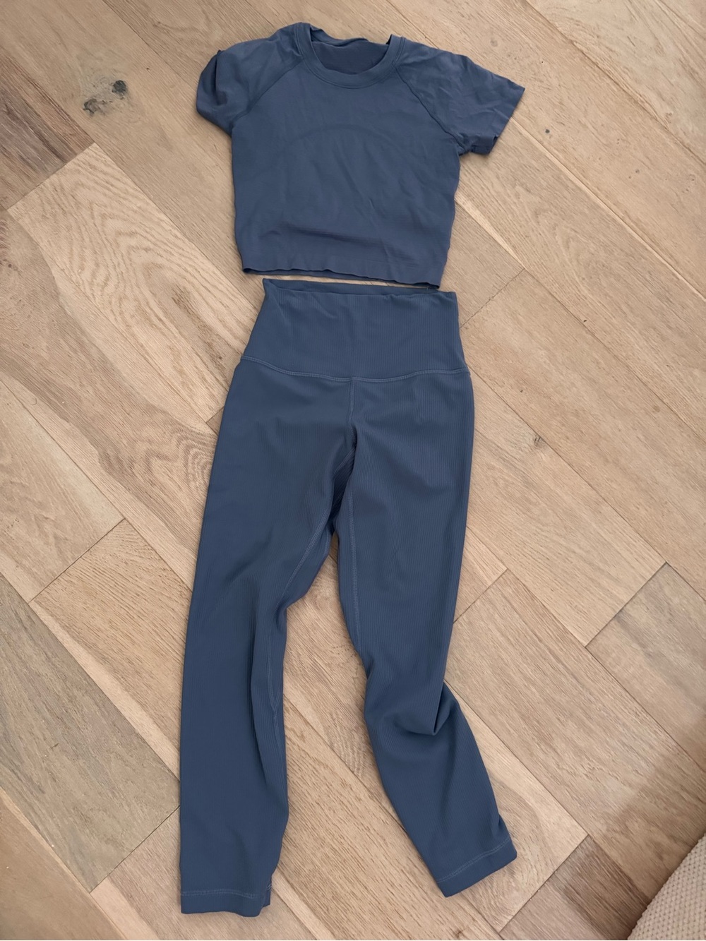Lululemon High-Waist Active Leggings in Slate Blue - worn once